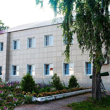 Mini-Hotel Kuznechik Dmitriyev-Lgovskiy Exterior foto